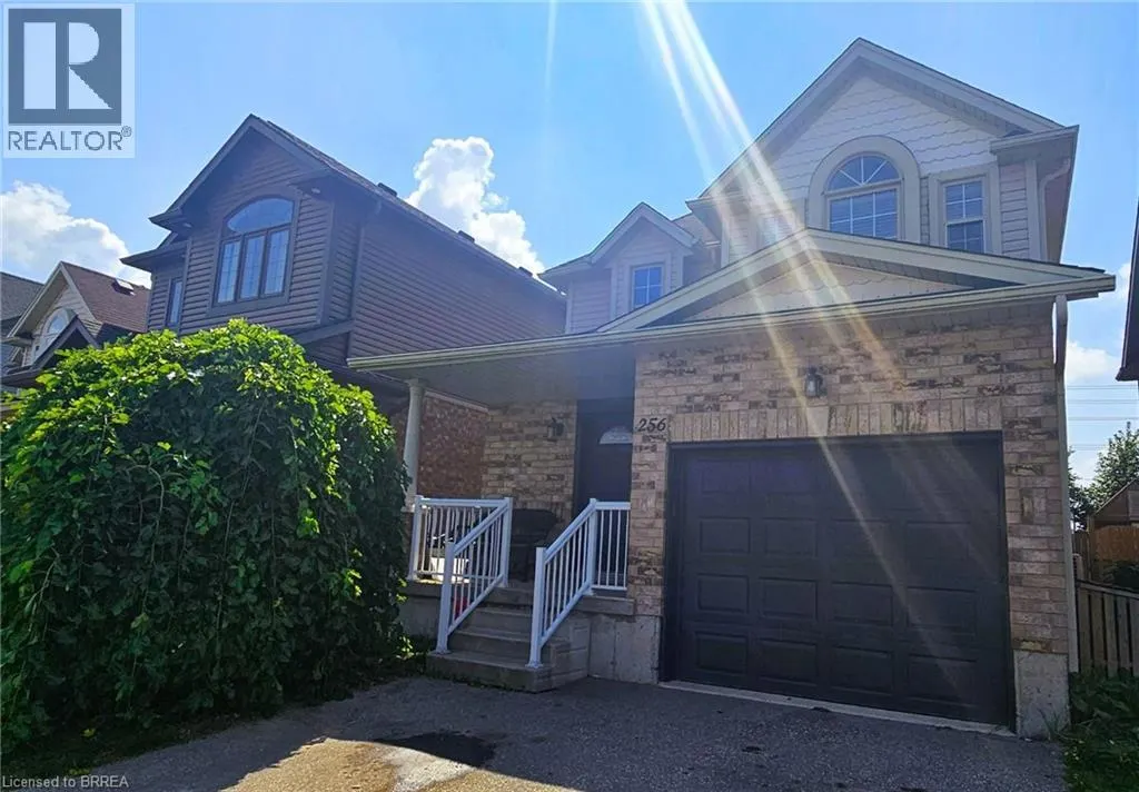 256 SIENNA Crescent