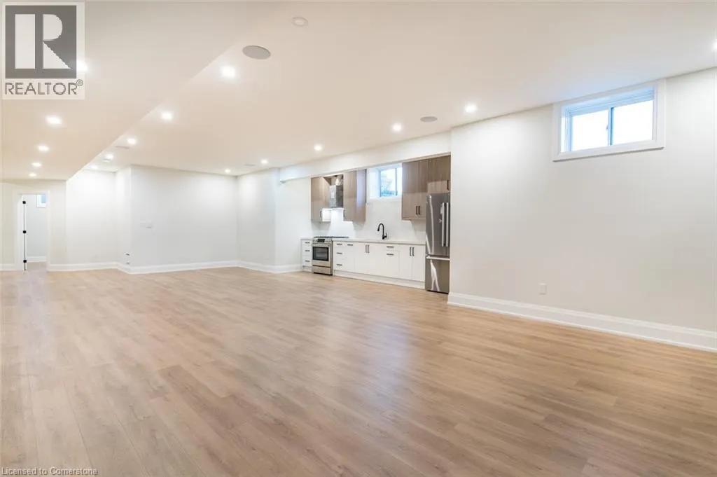 256 MOUNTAIN Road