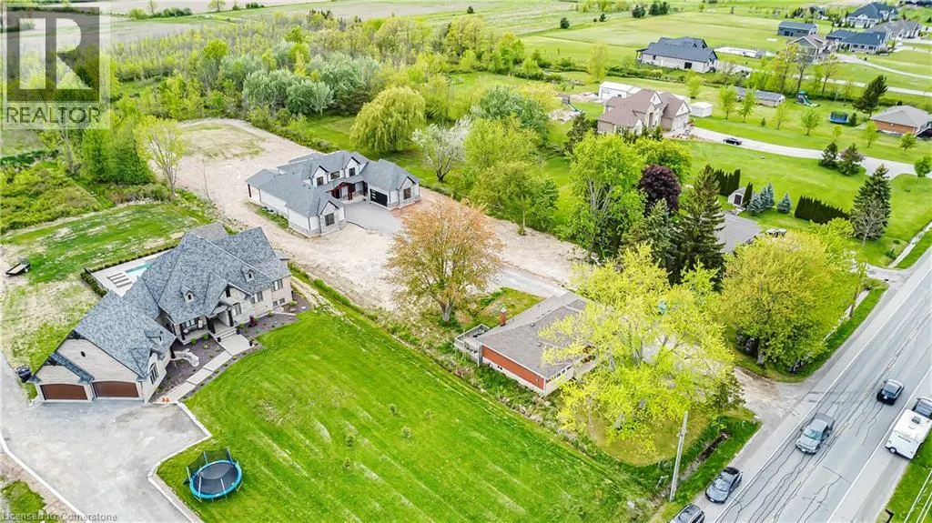 256 MOUNTAIN Road