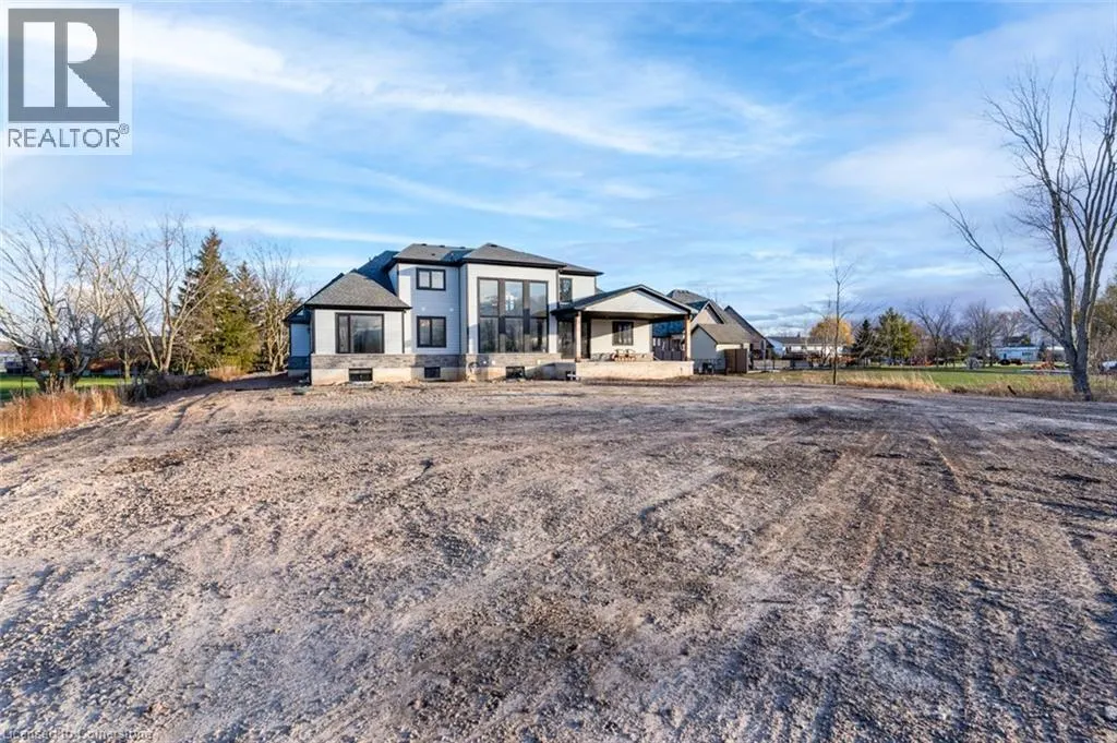 256 MOUNTAIN Road