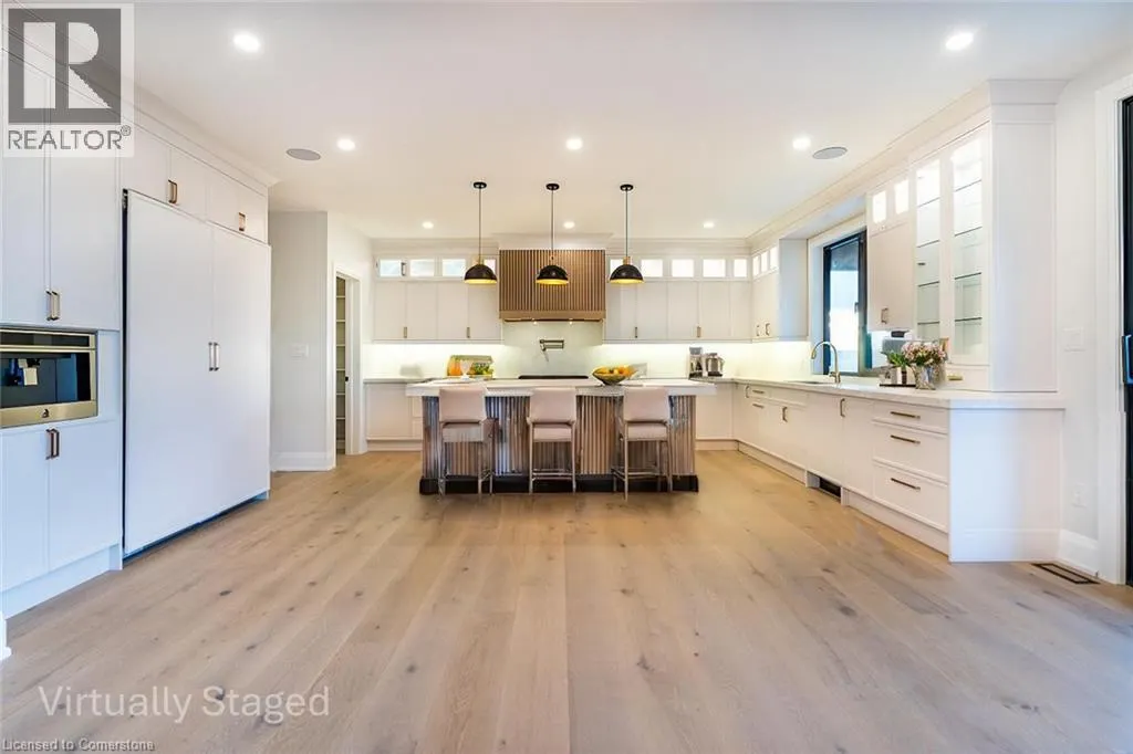 256 MOUNTAIN Road