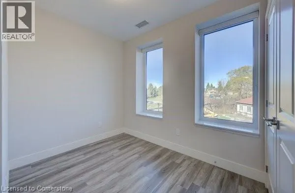 162 SNYDERS Road E Unit# 411, #411