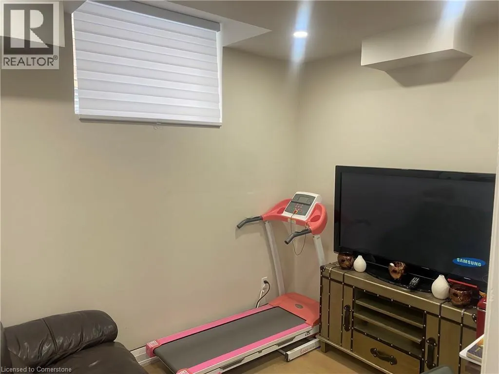5 DARLING Avenue Unit# BSMT, #BSMT