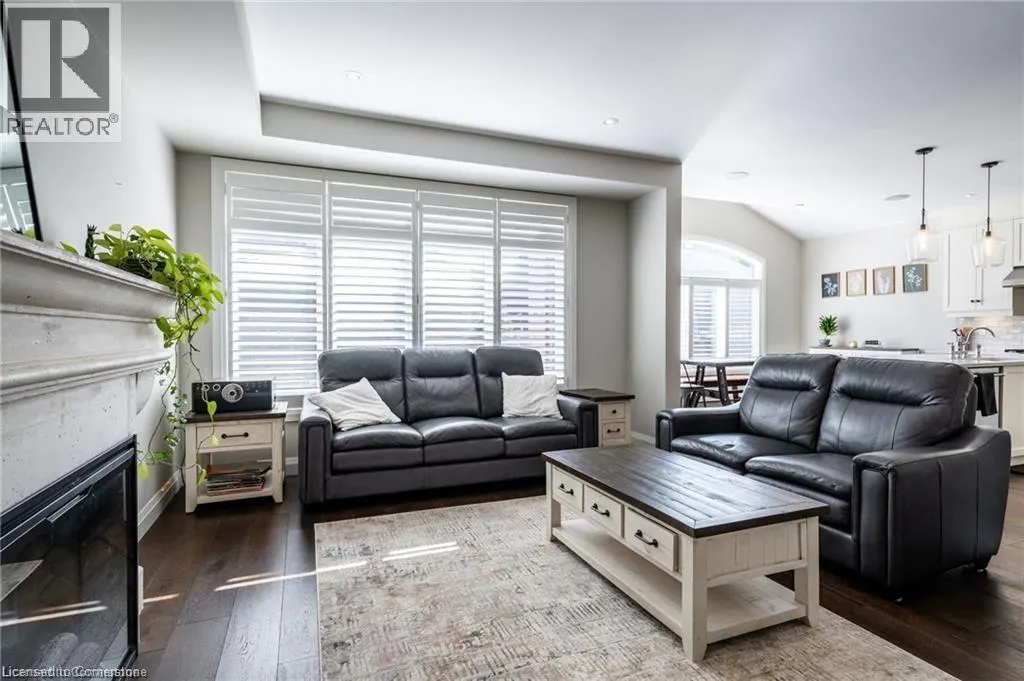 270 MAIN Street W Unit# 16, #16
