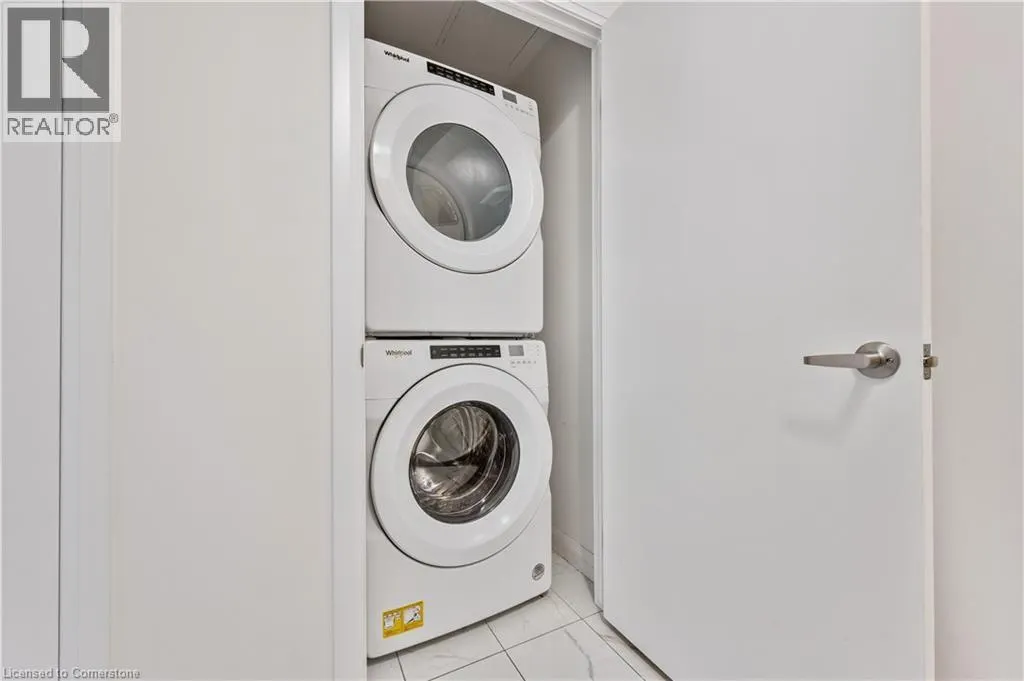 60 CHARLES Street W Unit# 2405, #2405