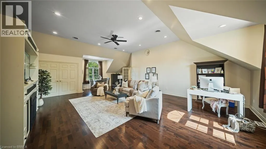 81 MCGILL Road