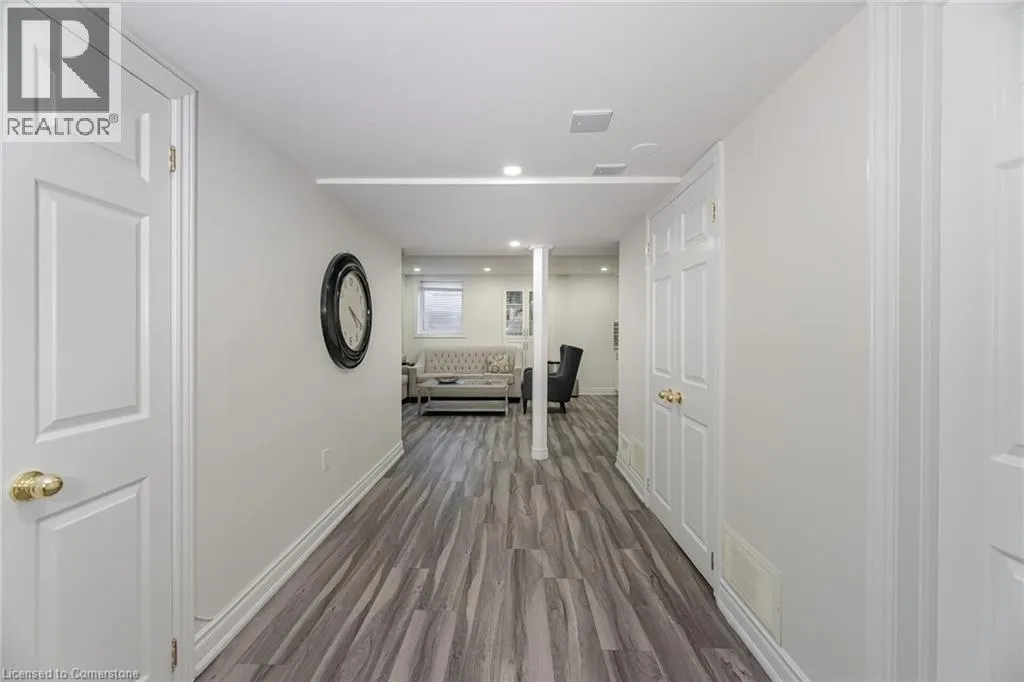 5 FREEDOM OAKS Trail