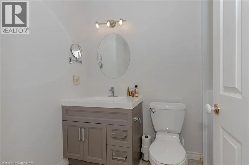 523 BEECHWOOD Drive Unit# 4, #4