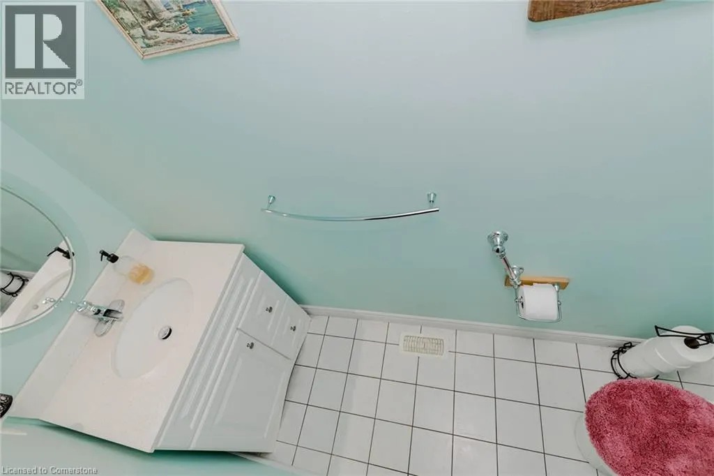 523 BEECHWOOD Drive Unit# 4, #4
