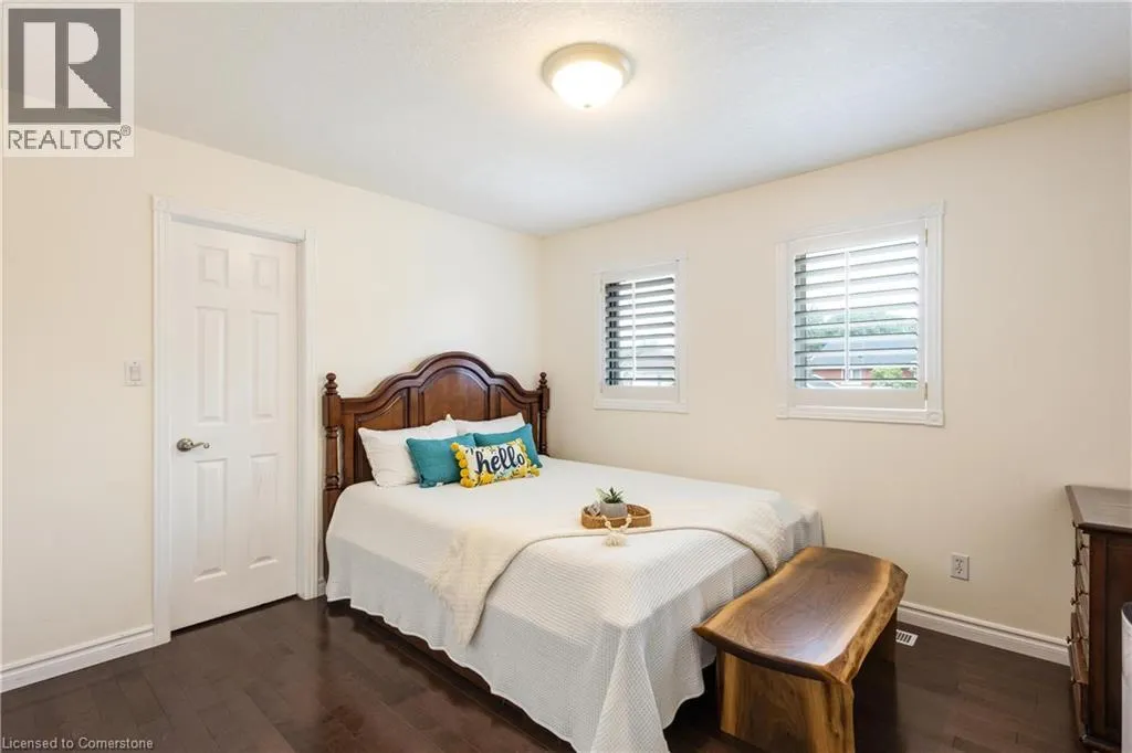 525 LEIGHLAND Drive