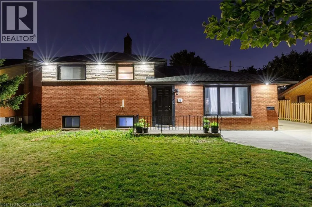 18 SILVERDALE Crescent