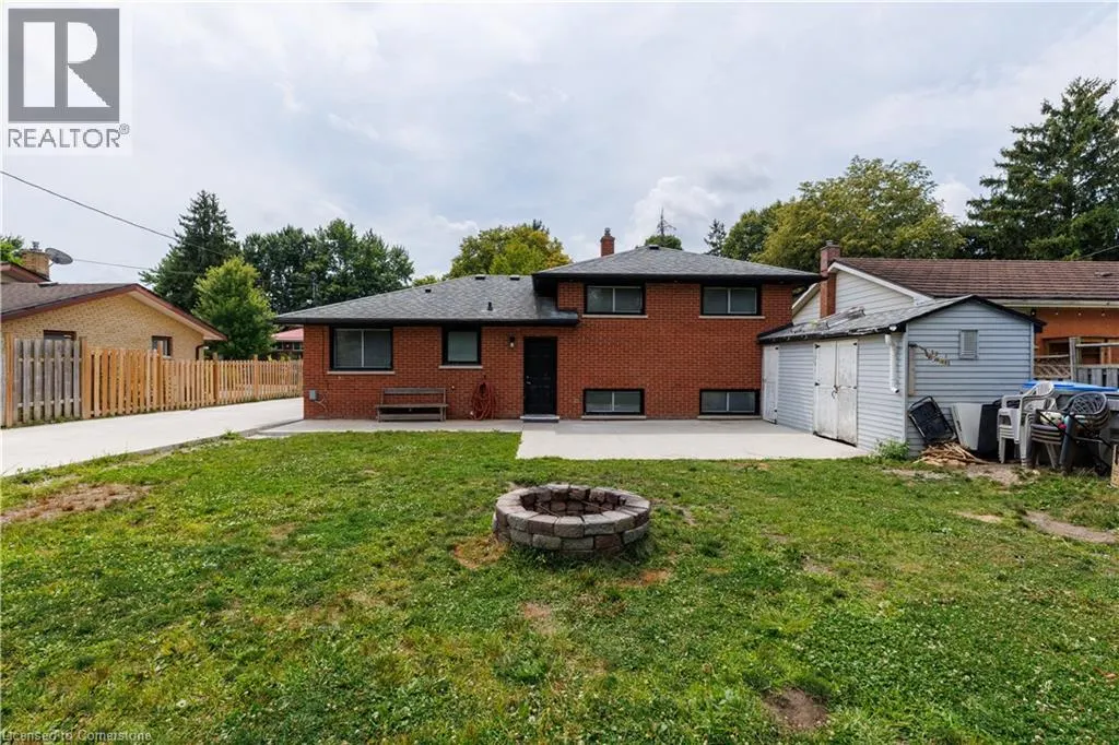 18 SILVERDALE Crescent