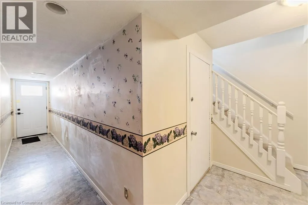 895 MAPLE AVENUE Avenue Unit# 101, #101