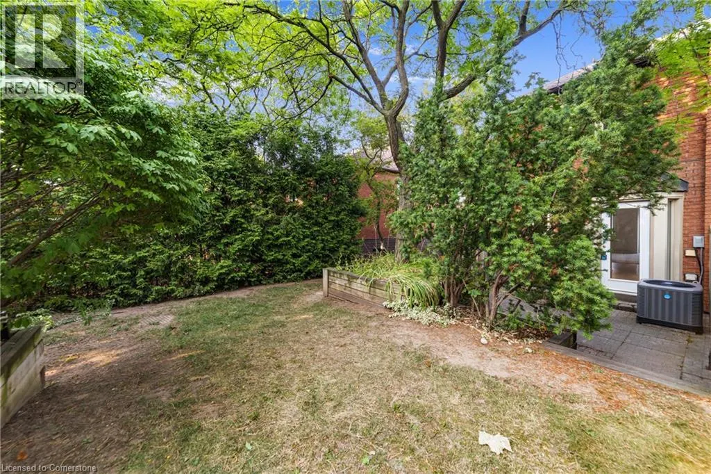 895 MAPLE AVENUE Avenue Unit# 101, #101