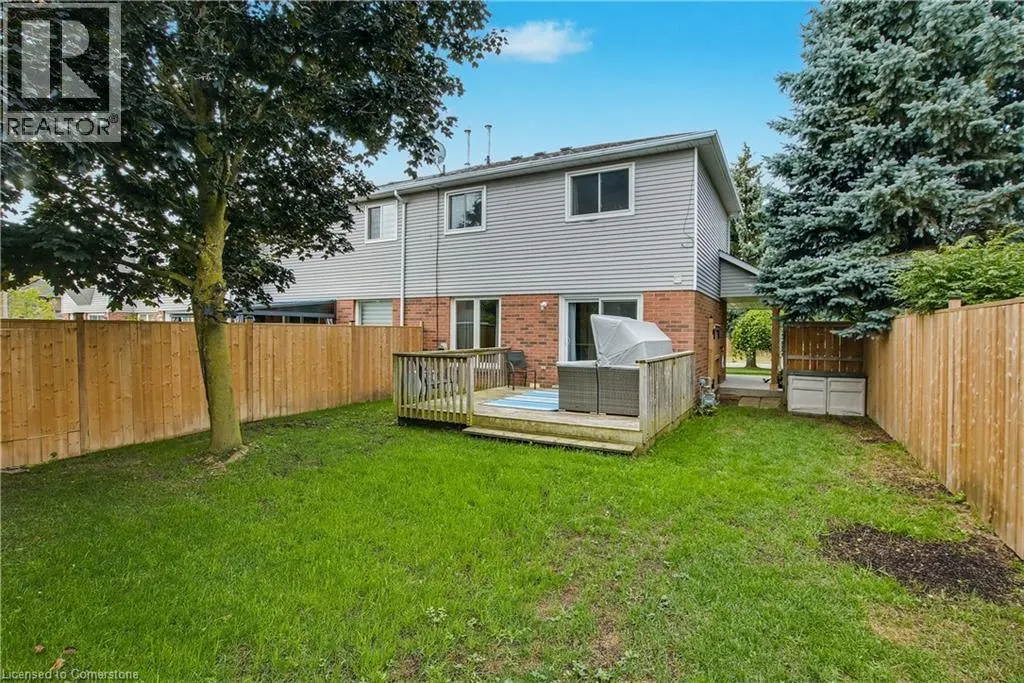136 FAIRGREEN Close