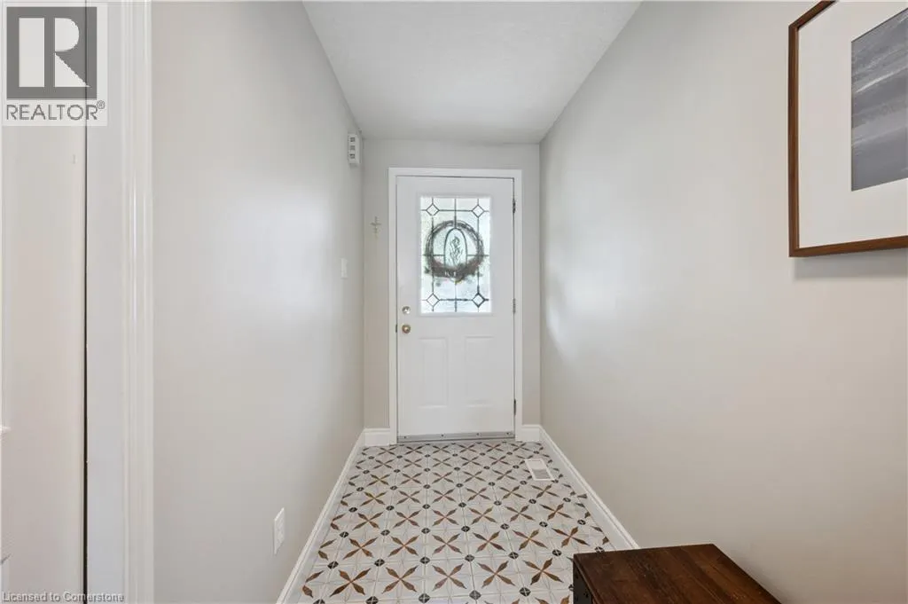 12 FRANKFURT Street