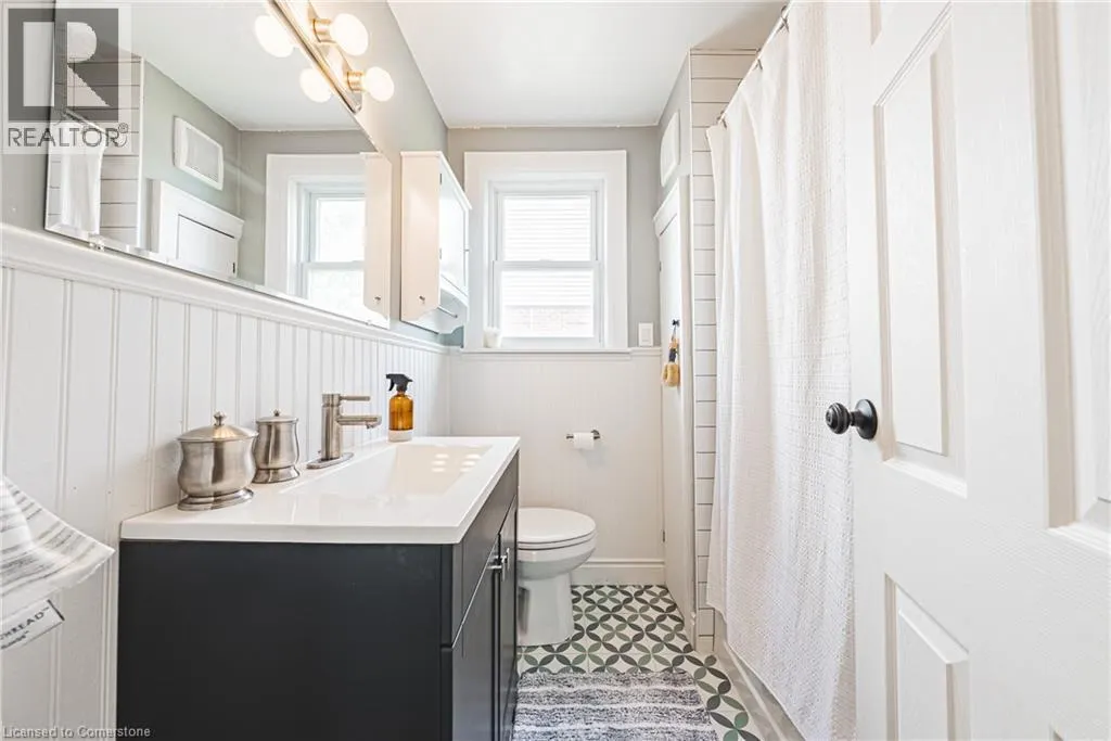 165 EAST 19TH Street