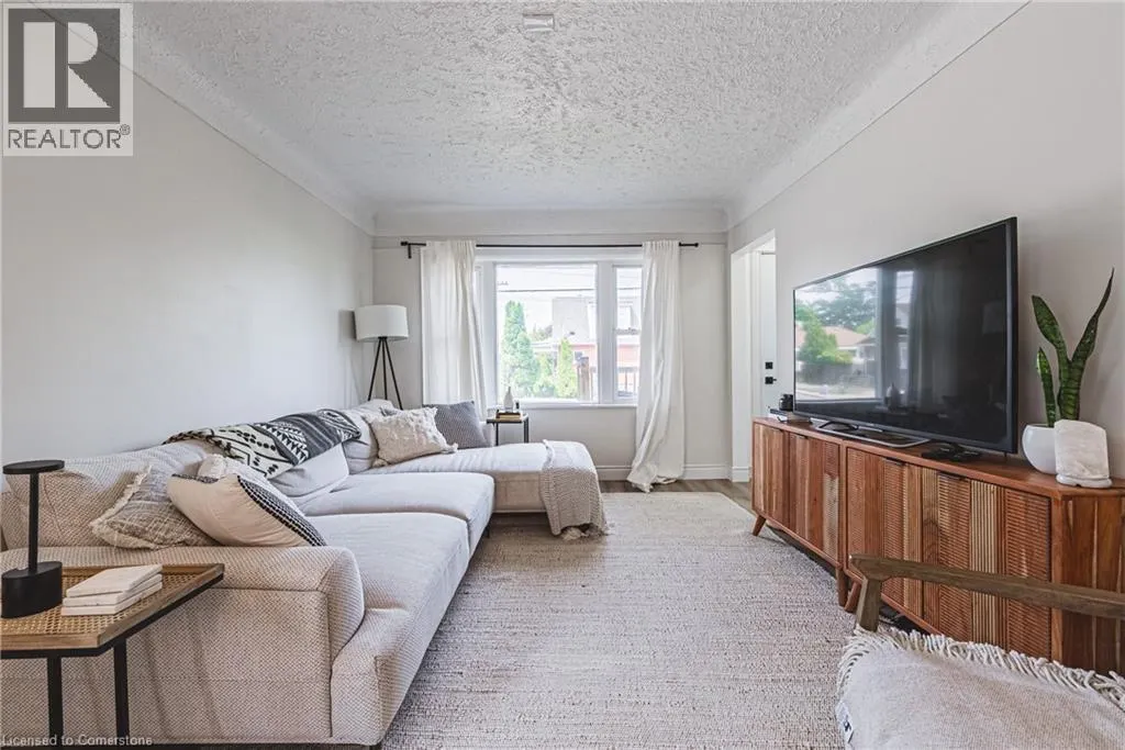 165 EAST 19TH Street