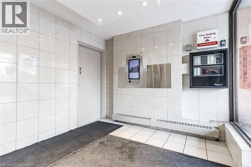 21 KNIGHTSBRIDGE Road Unit# 602, #602