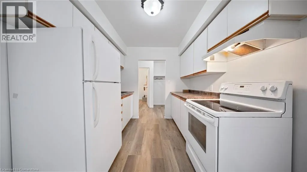 60 DONLY Drive Unit# 303, #303