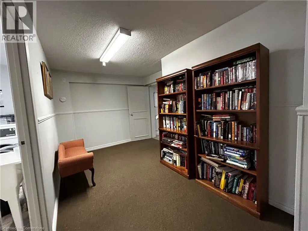 64 BENTON Street Unit# 704, #704