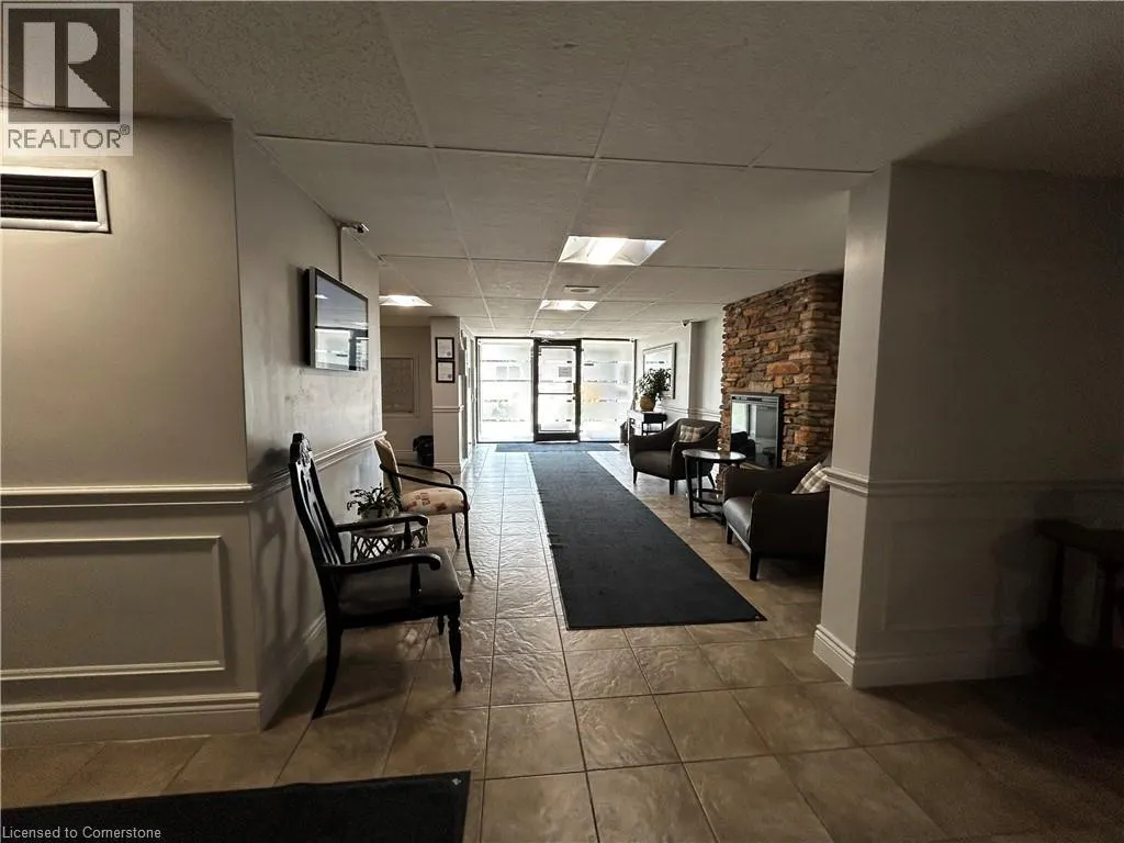 64 BENTON Street Unit# 704, #704