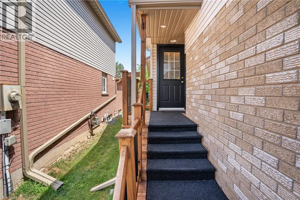 4 ORCHID Crescent