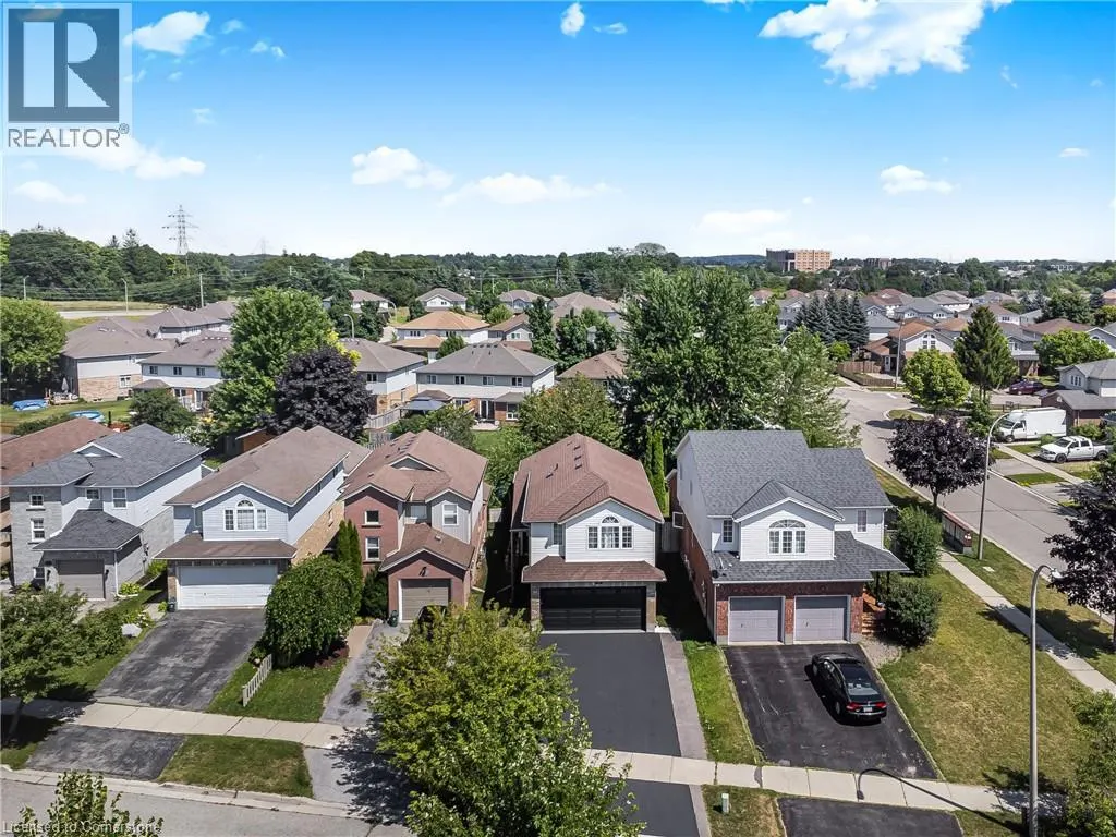 4 ORCHID Crescent