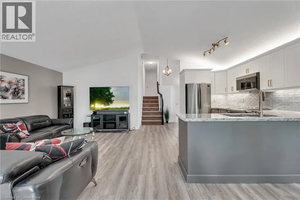 4 ORCHID Crescent