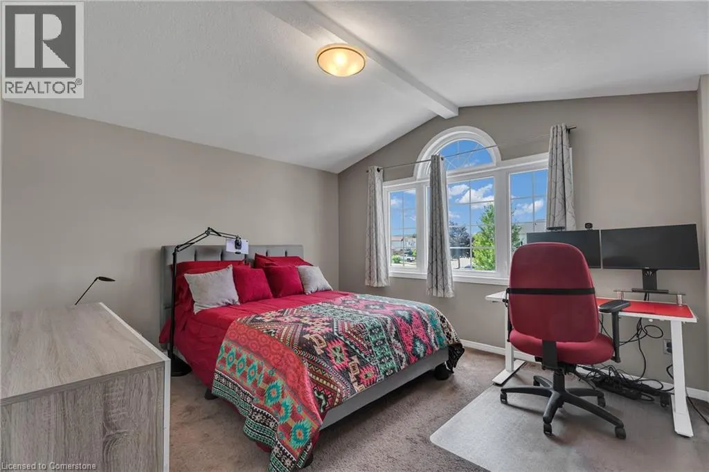 4 ORCHID Crescent