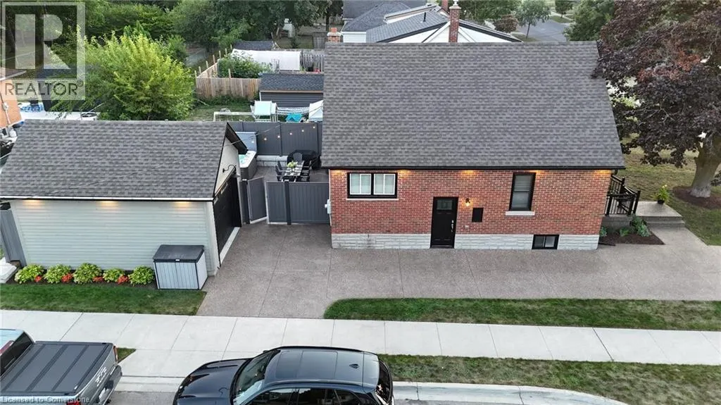 355 BLUCHER Boulevard