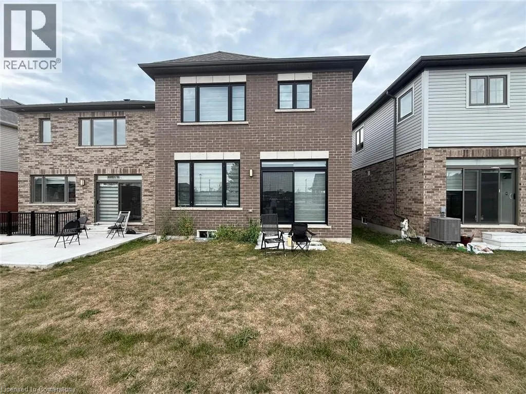 19 CROSSMORE Crescent