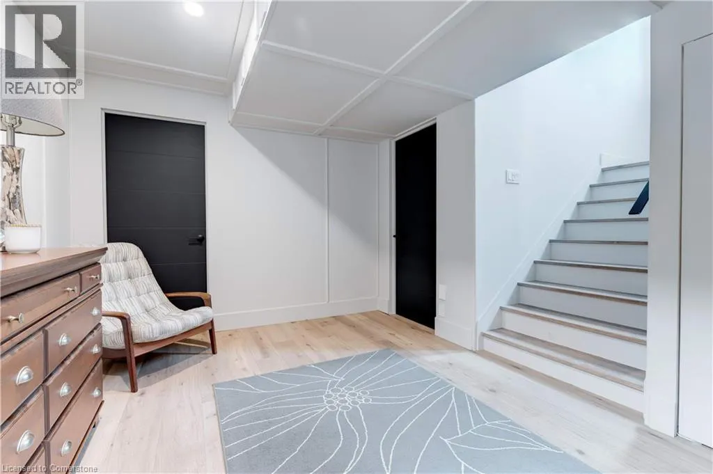 46 ZELLENS Road