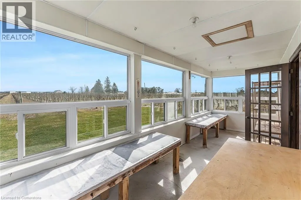 3503 LAKESHORE Road