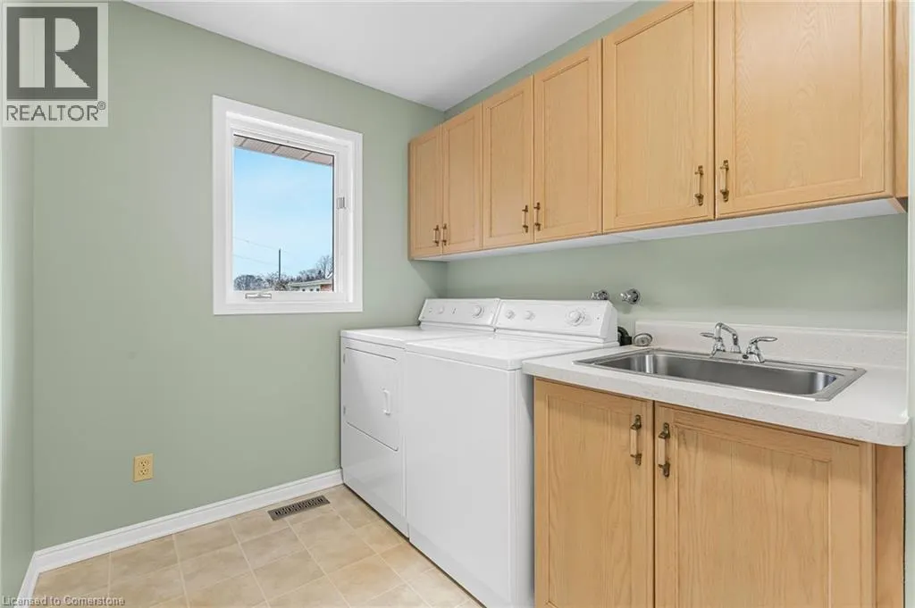 3503 LAKESHORE Road