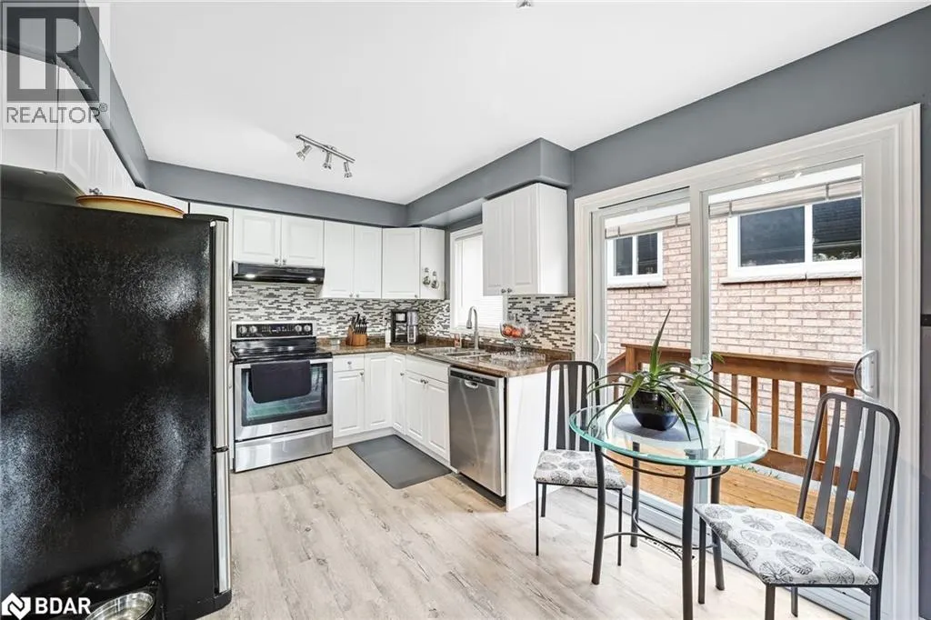 16 BALLISTON Road