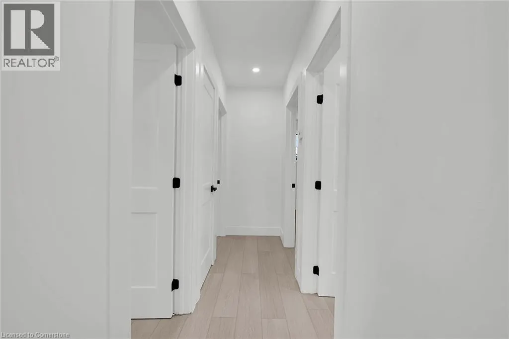 4 LILACSIDE Drive