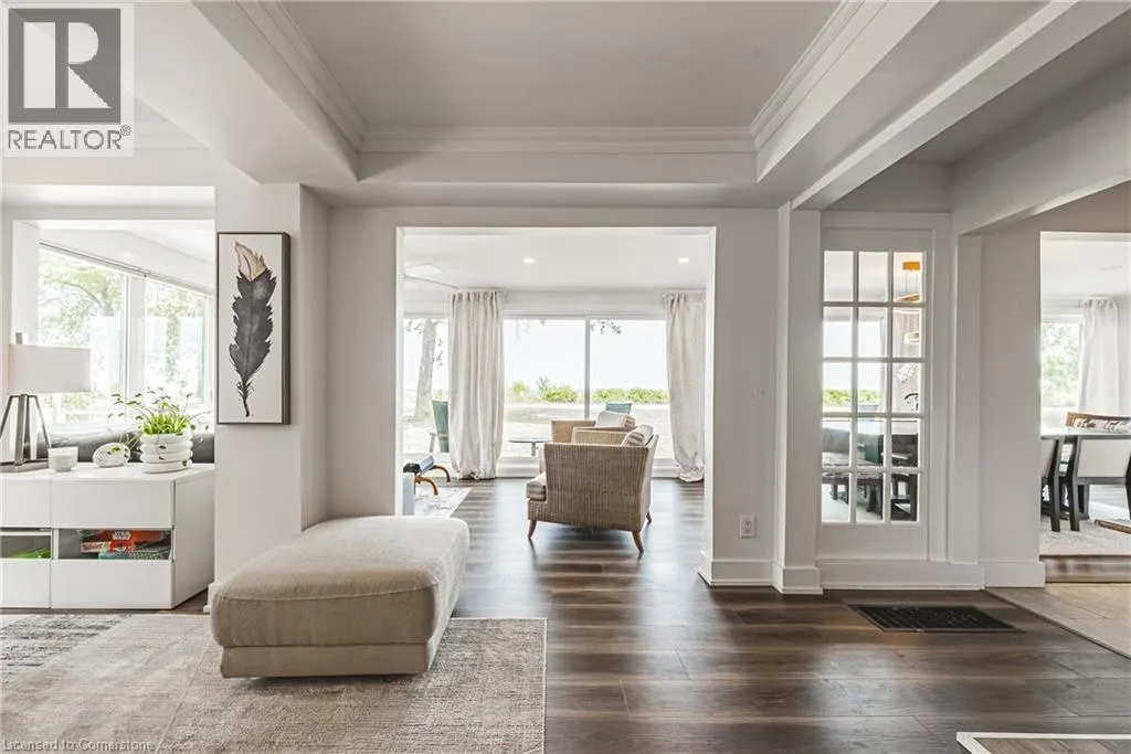 5 DEXTER Avenue