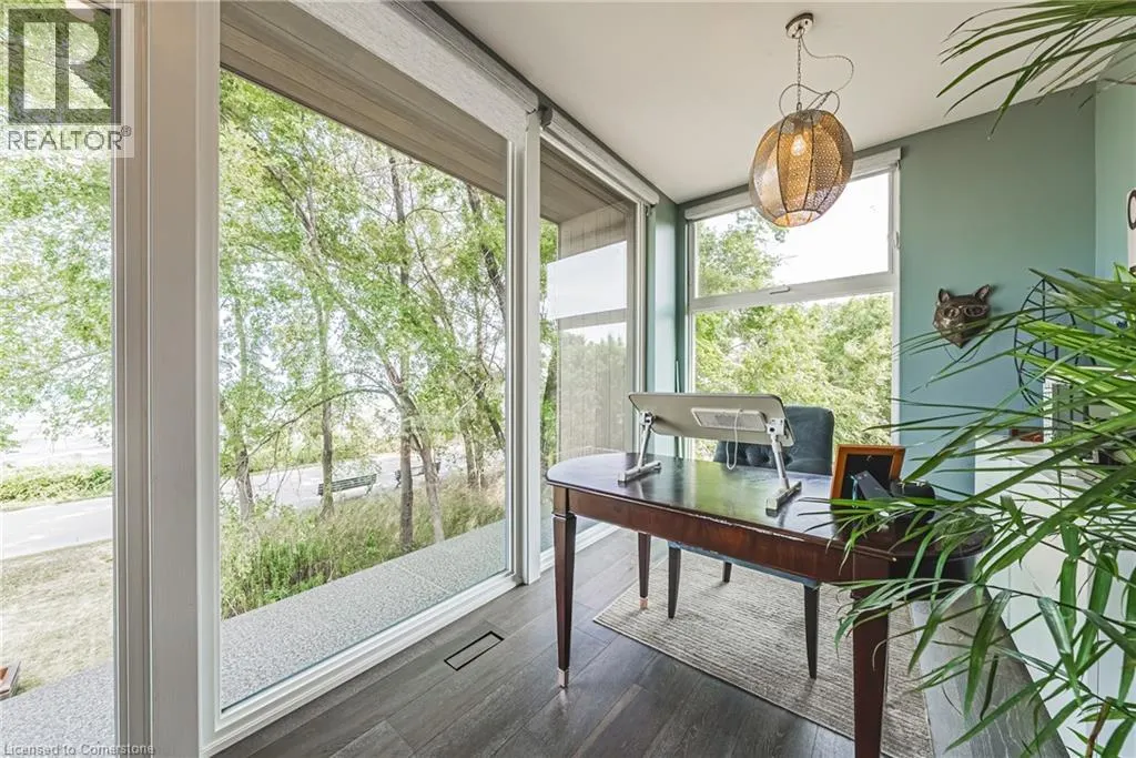 5 DEXTER Avenue