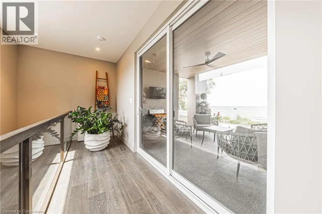 5 DEXTER Avenue