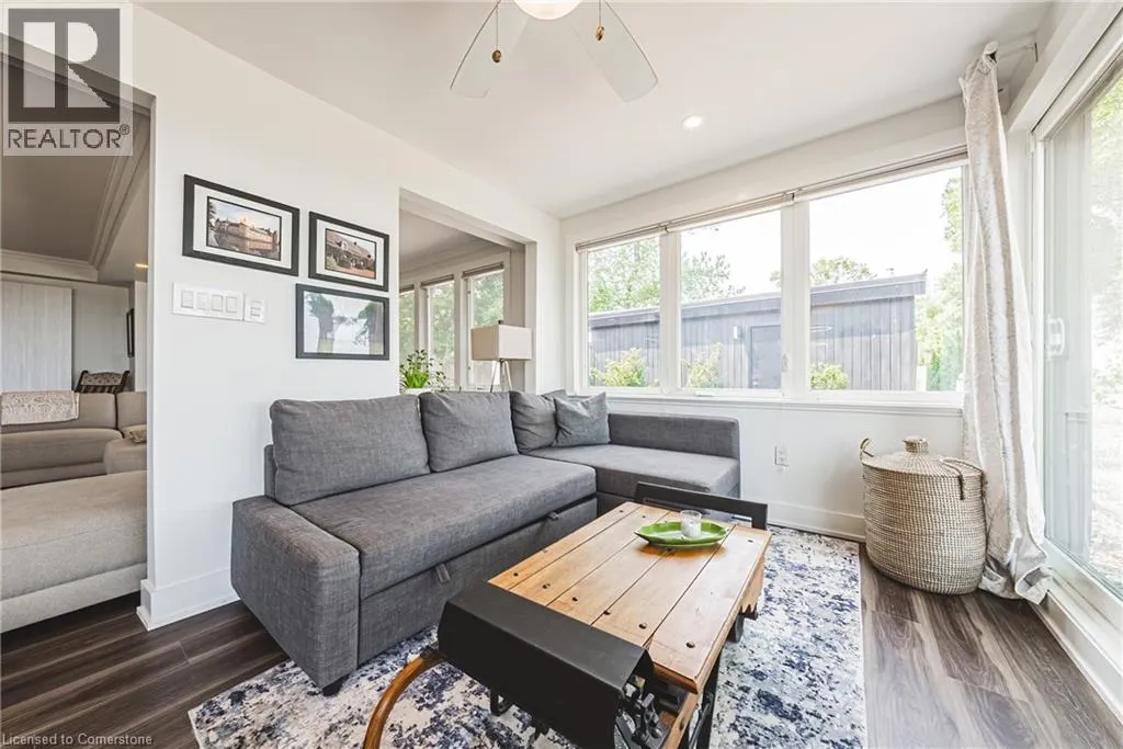 5 DEXTER Avenue