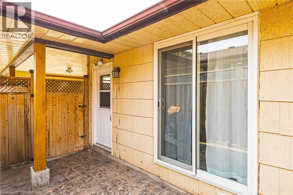 137 PEPPERWOOD Crescent
