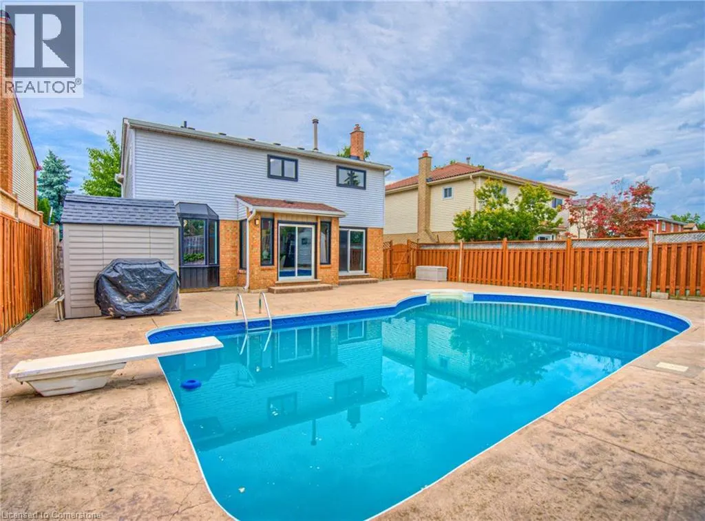 243 HIGHVIEW Drive
