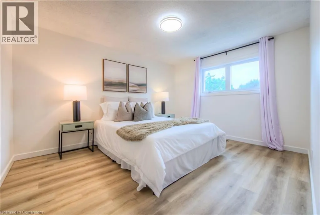 243 HIGHVIEW Drive