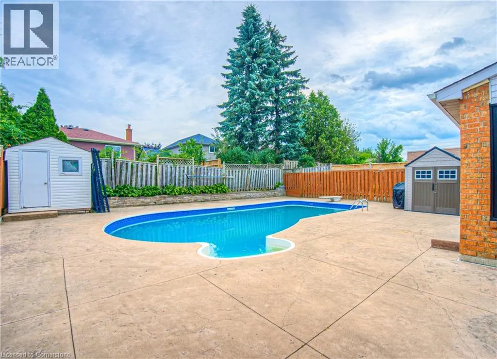 243 HIGHVIEW Drive