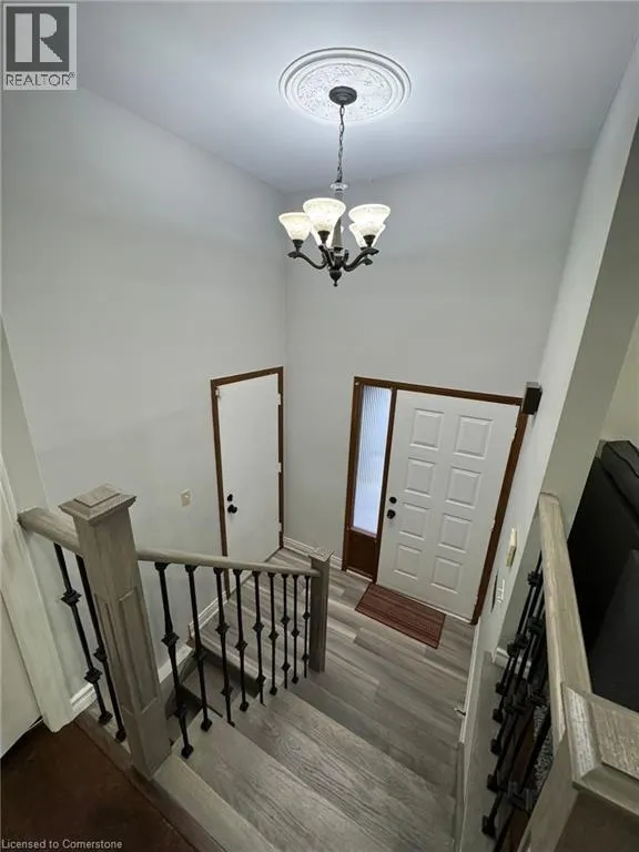 189 NORTHLAKE Drive