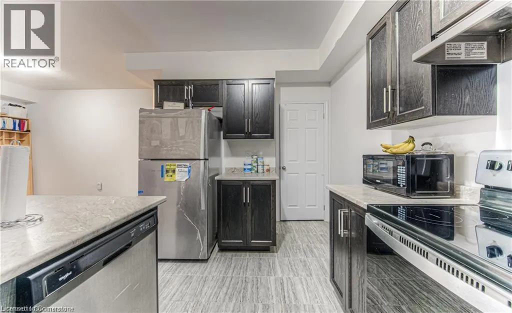15 DEWBERRY Drive