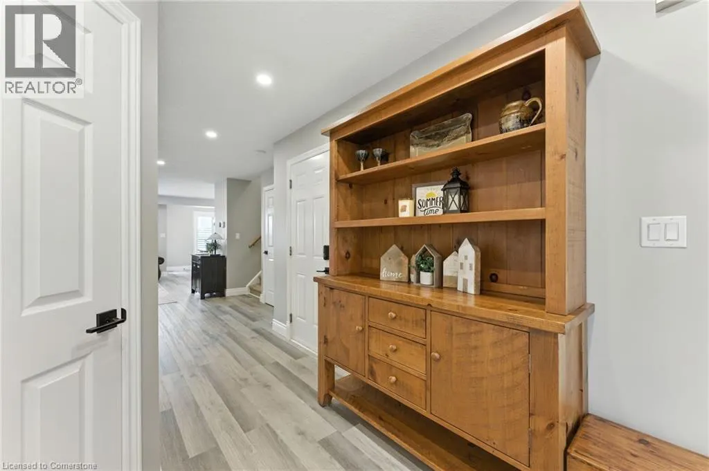 297 VINCENT Drive