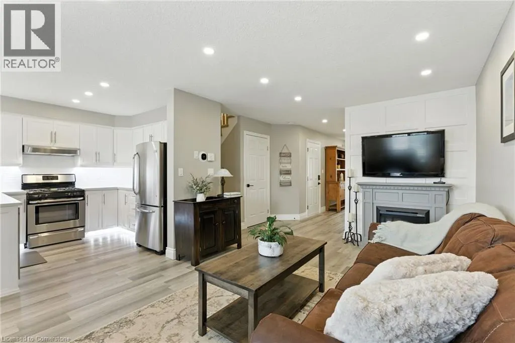 297 VINCENT Drive