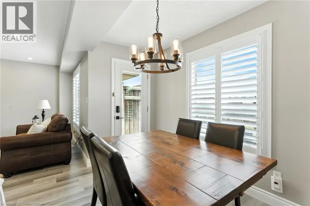 297 VINCENT Drive
